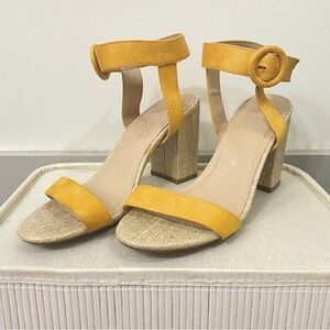 SZ 8/38.5 Yellow Strap Woven Chinese Laundry Heels